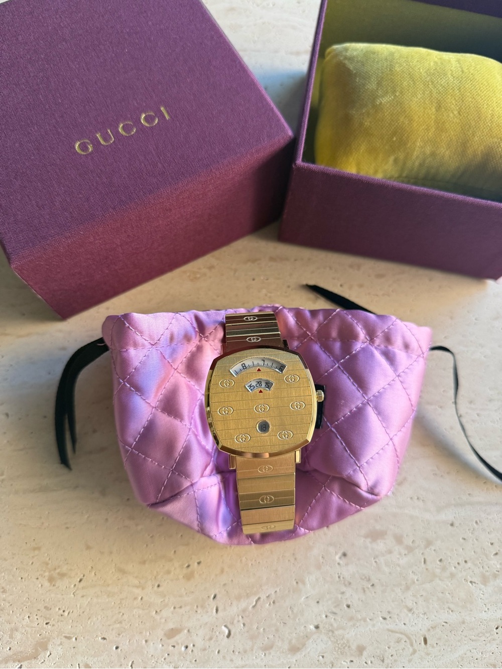 NWB Gucci Grip YA157409 38mm GG Gold Dial Stainless Steel Mens & Unisex Watch - Picture 4 of 16
